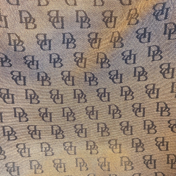 Dooney & Bourke Monogram Tan Shoulder Bag - Picture 2 of 16